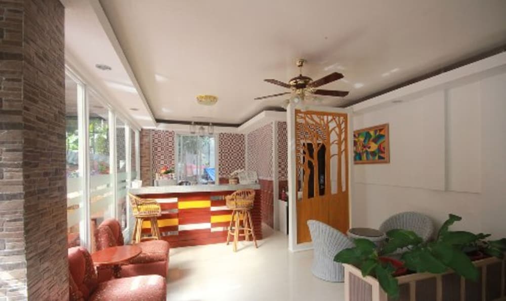 El Nido Royal Palm Inn 12/54