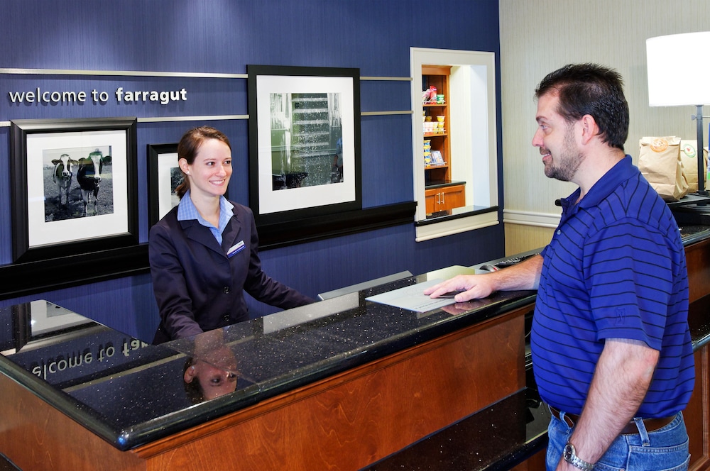 Hampton Inn & Suites Knoxville-Turkey Creek/Farragut 29/39