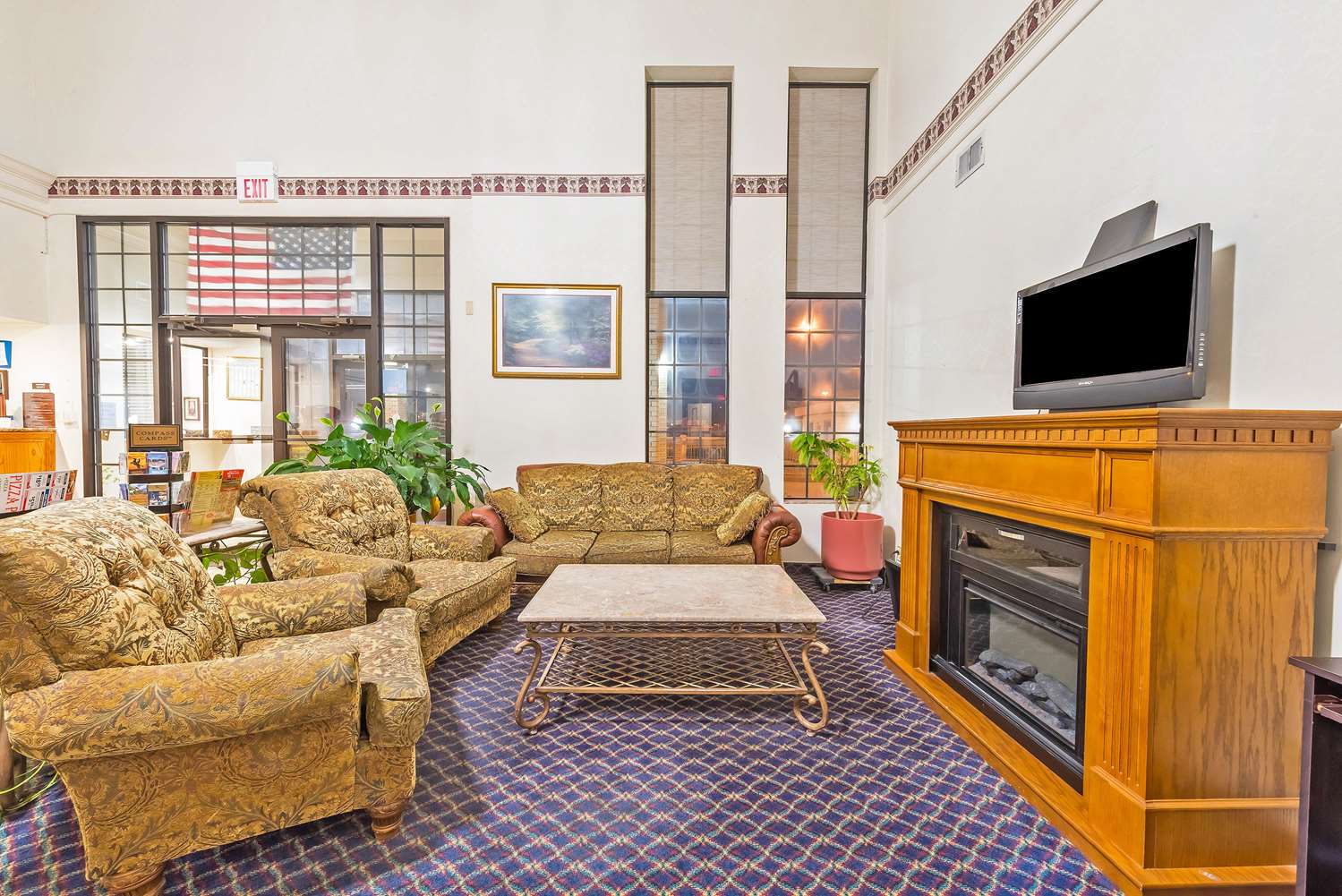 Americas Best Value Inn Suites Ft Worth S 13/19