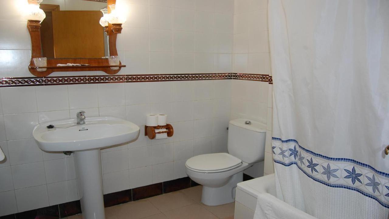 Hotel Antonio Conil 44/45