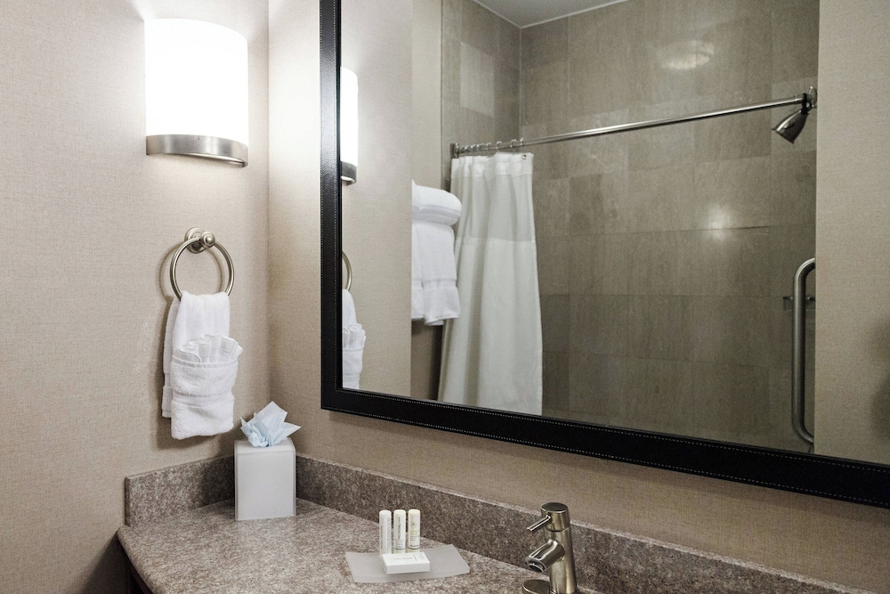 Fairfield Inn Suites By Marriott Somerset 35/40