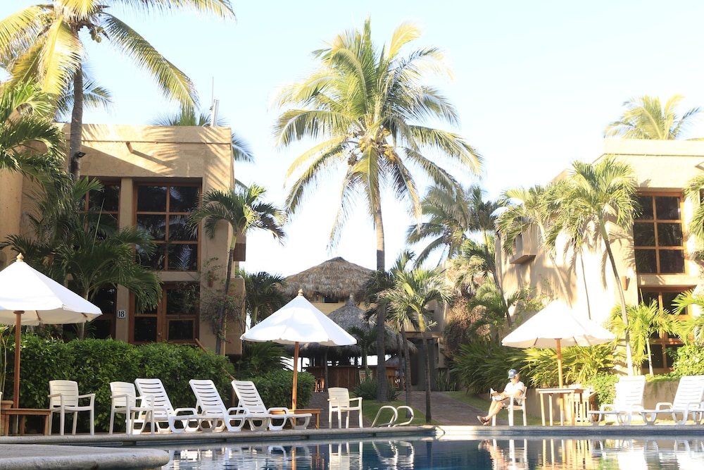 Villas El Rancho 3/39