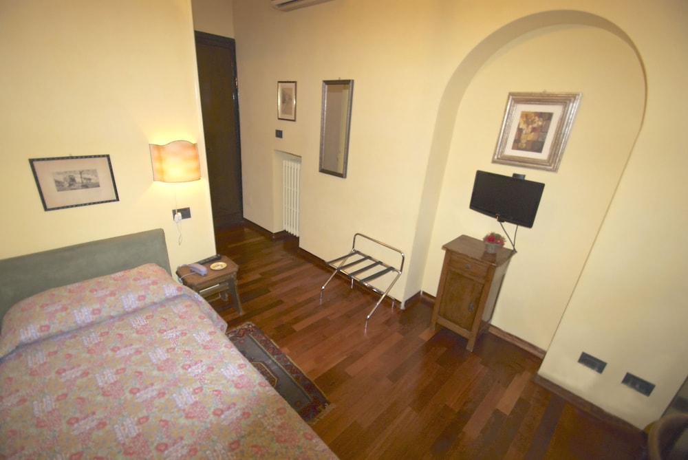 Locanda Borgonuovo 20/30