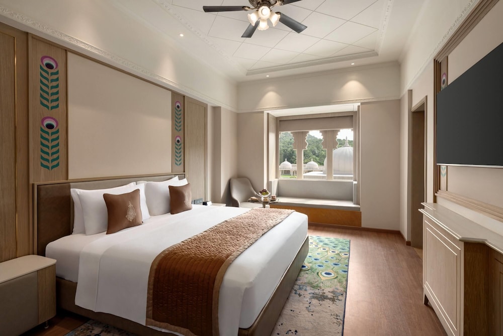 Wyndham Grand Udaipur Fateh Sagar Lake 28/66