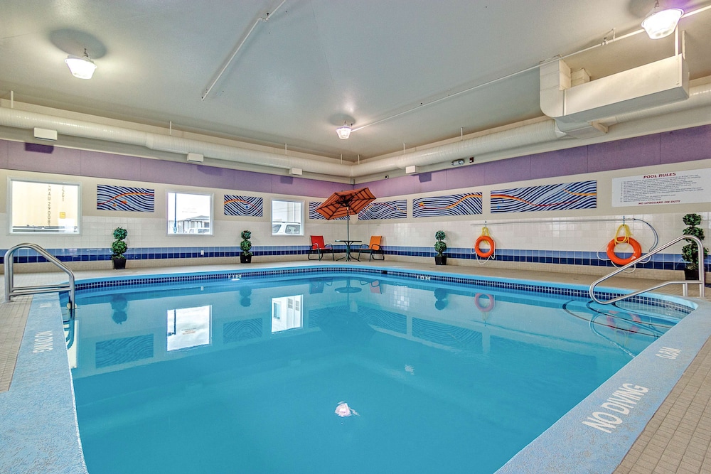 Motel6 Saskatoon, SK 35/55