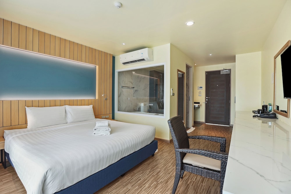 Dome Kata Resort 47/76