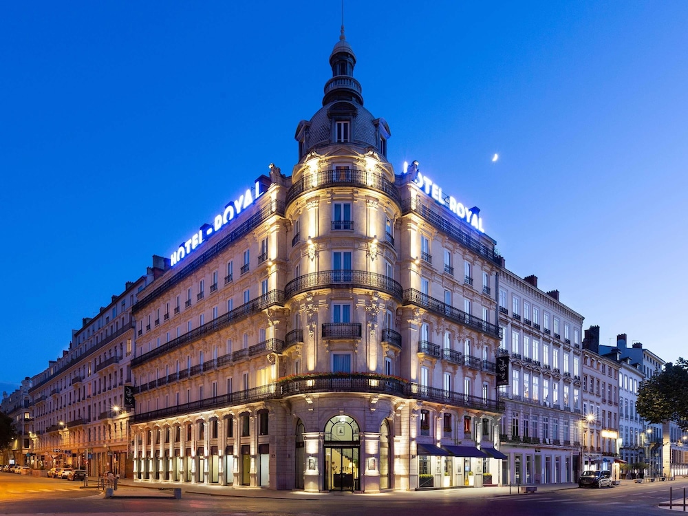 hotel