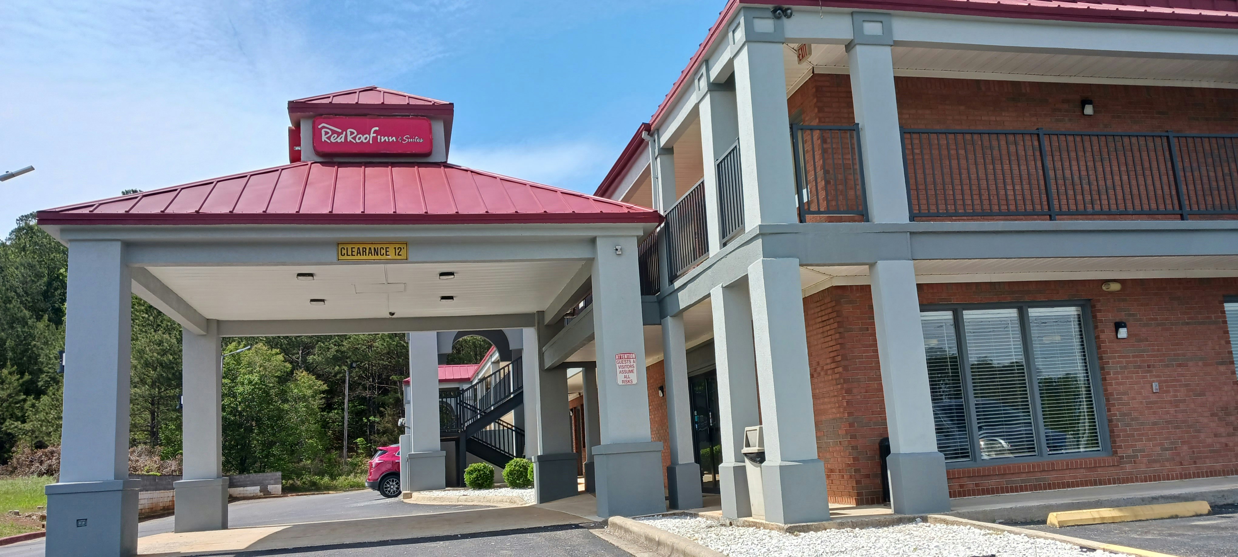 Red Roof Inn And Suites Scottsboro 2/42