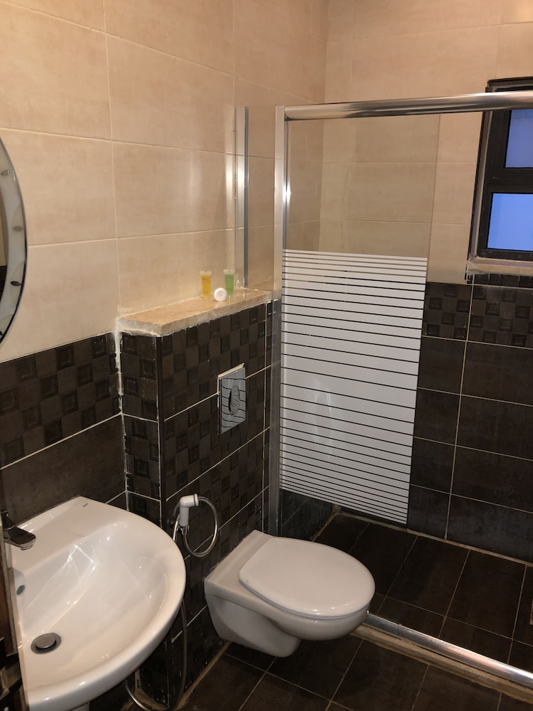 Alqimah Serviced Apartments Hotel 50/50