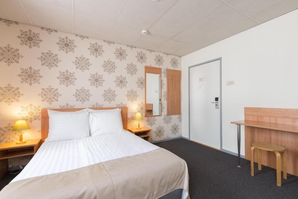 Rho Hotel 18/50
