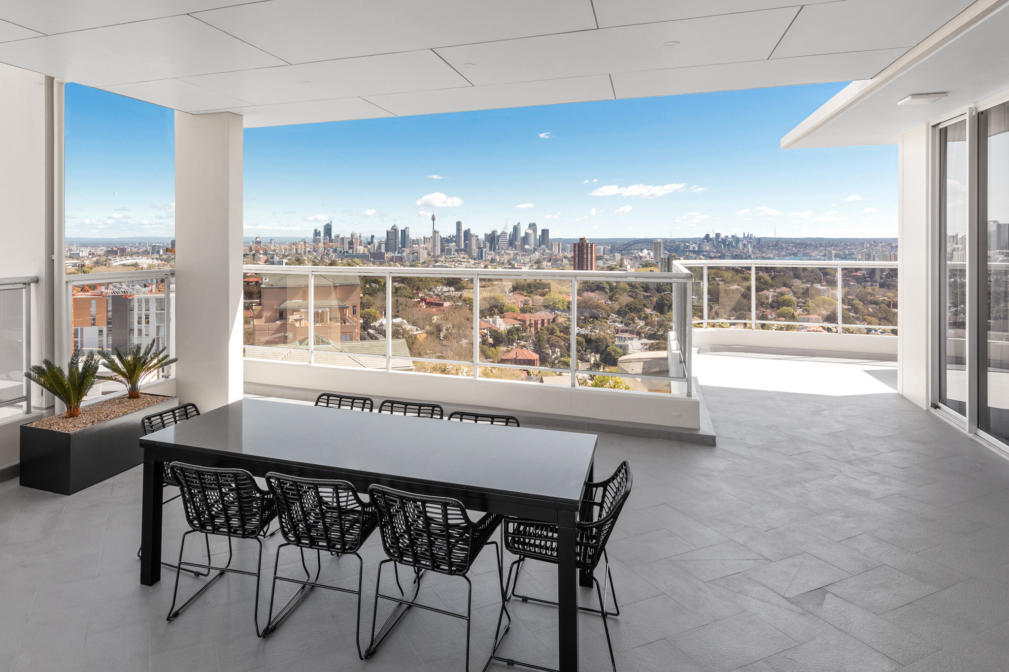 Meriton Suites Bondi Junction 3/50