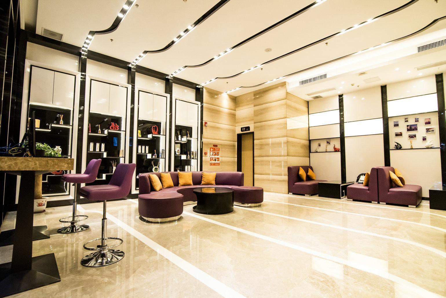 Lavande Hotel (Jiangmen Yingbin Avenue) 32/42
