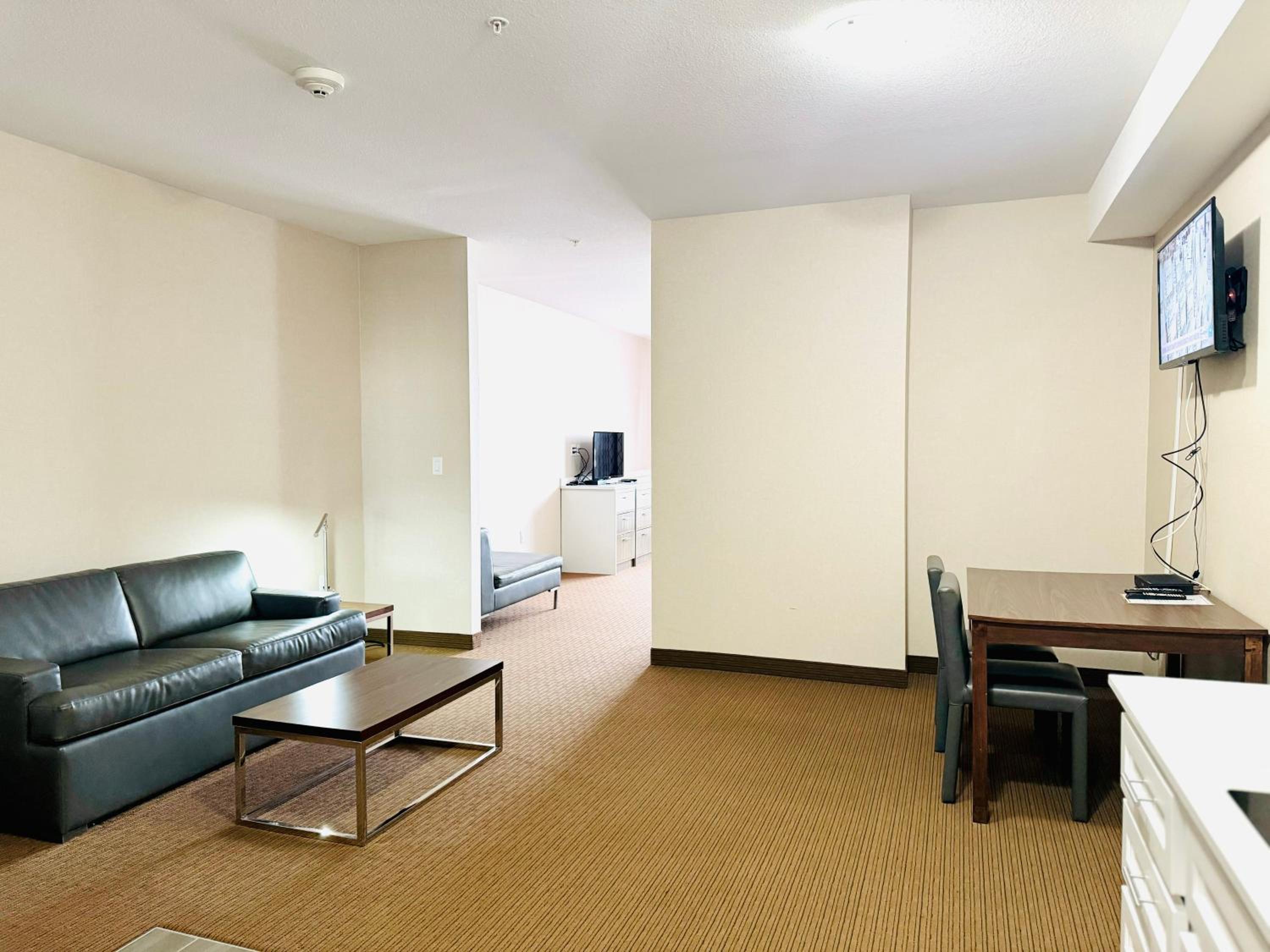 Southfort Inn 34/50