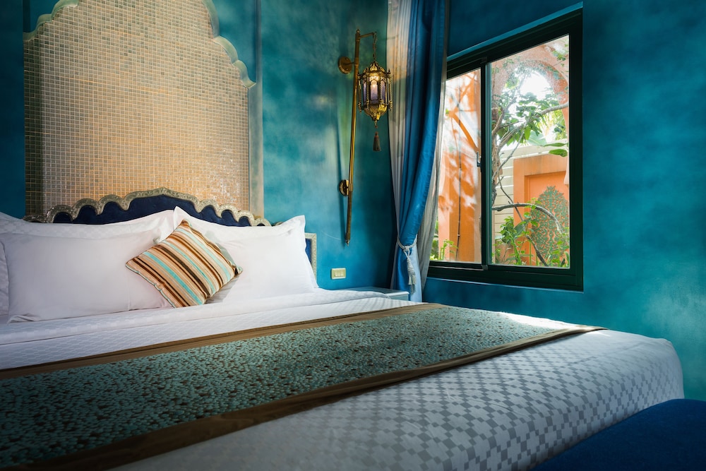SAPPHIRE, VILLA, 2 DOUBLE BEDS, KING BED, PRIVATE POOL