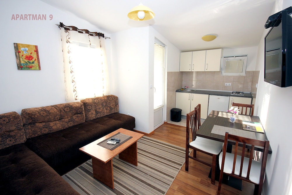 Apartments Kojic 47/75