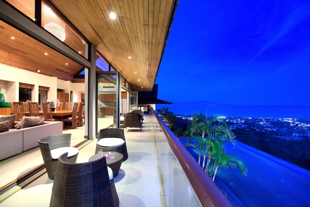 Grand Vista 18/34
