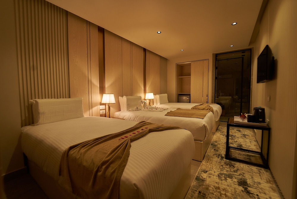 Gold’s Pyramids Hotel 22/42