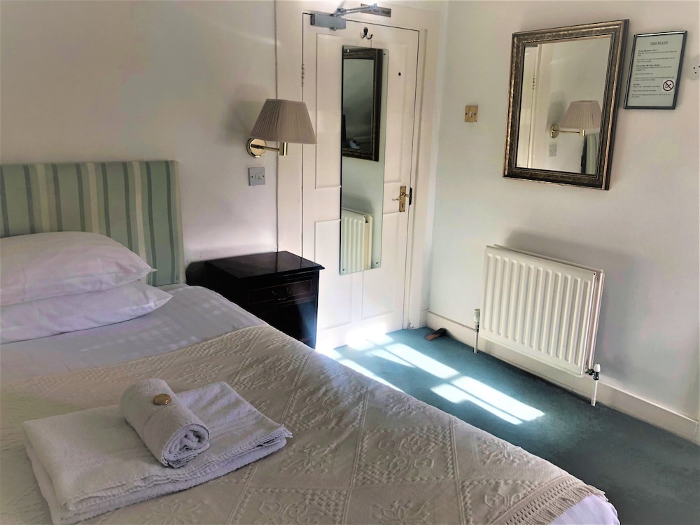 Hook House Hotel 39/49