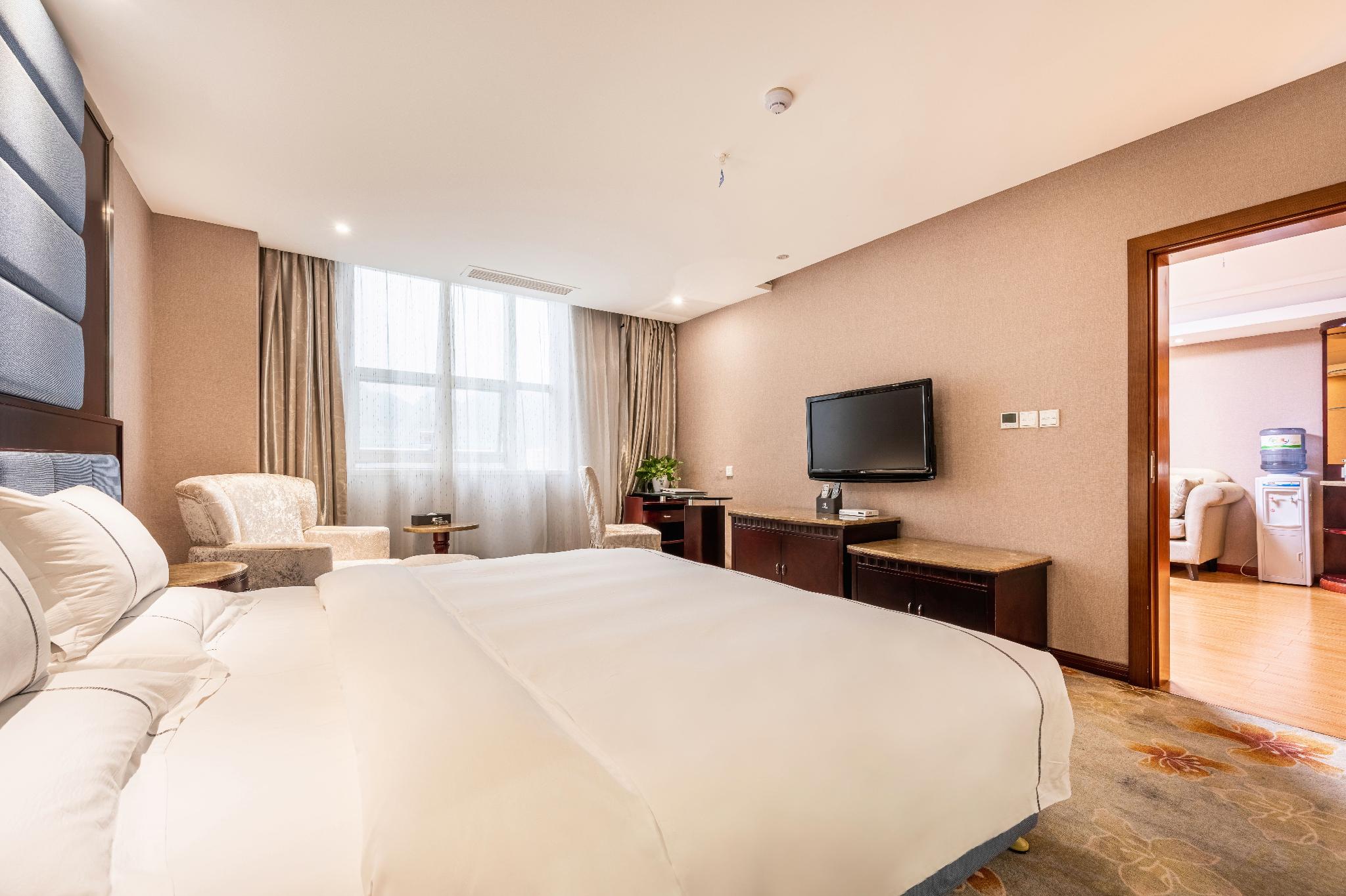 Pengcheng International Hotel 18/37