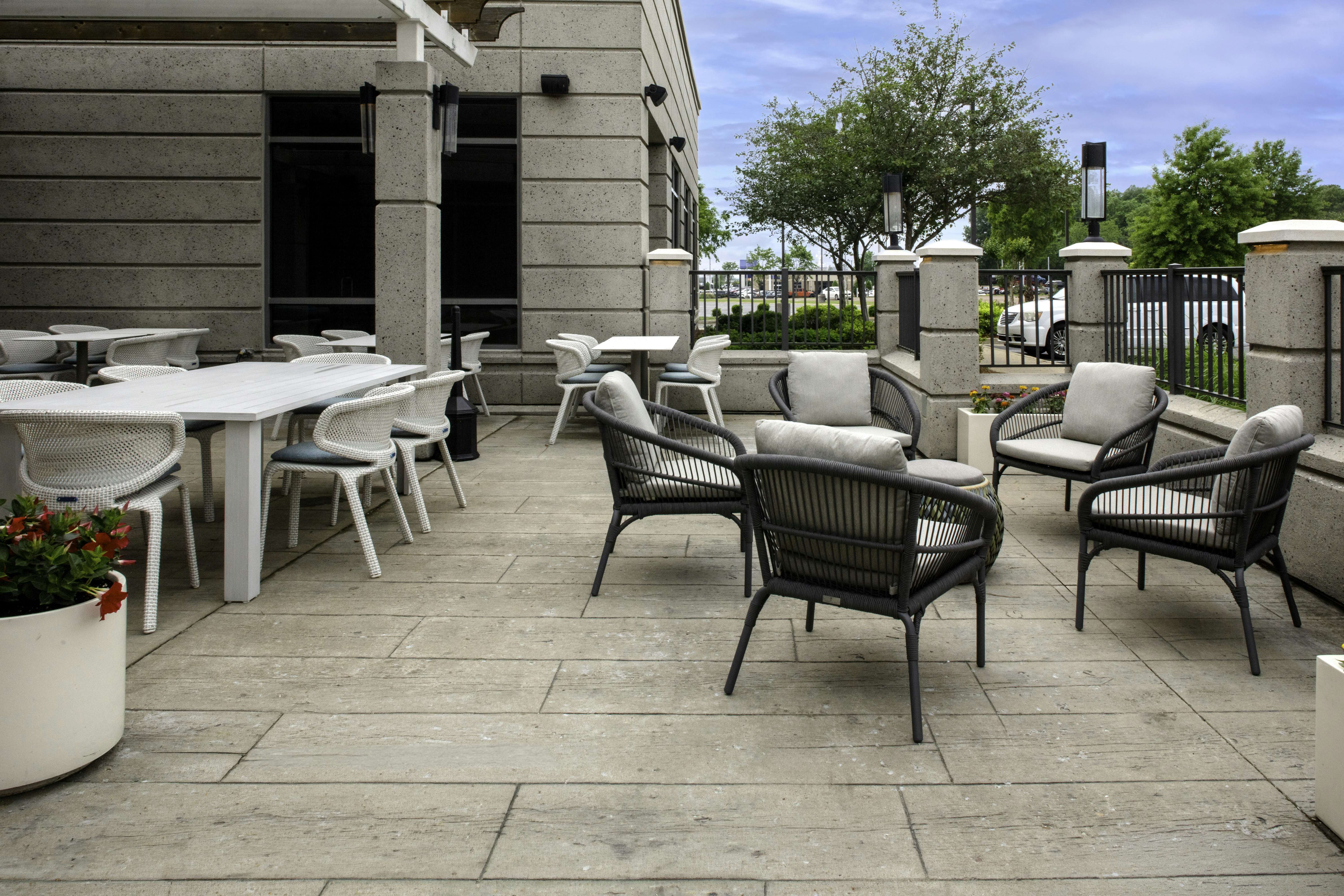 Hilton Garden Inn Jackson Tn 63/83