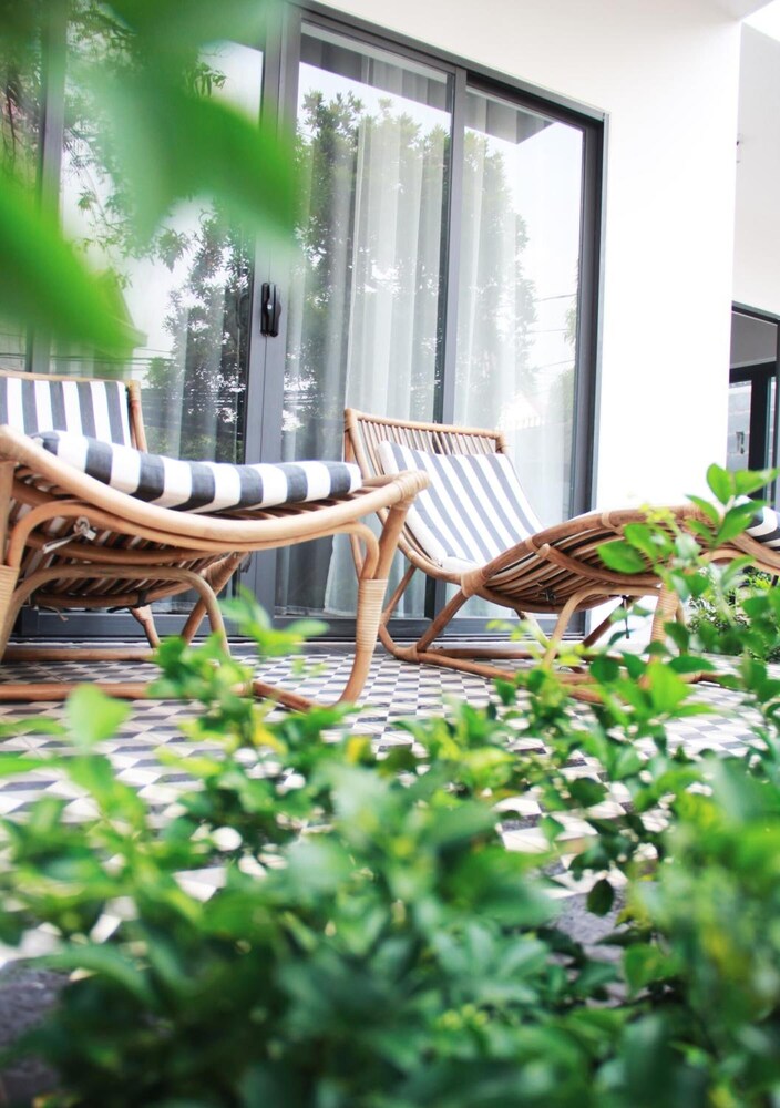 Green River Boutique Hotel 48/49