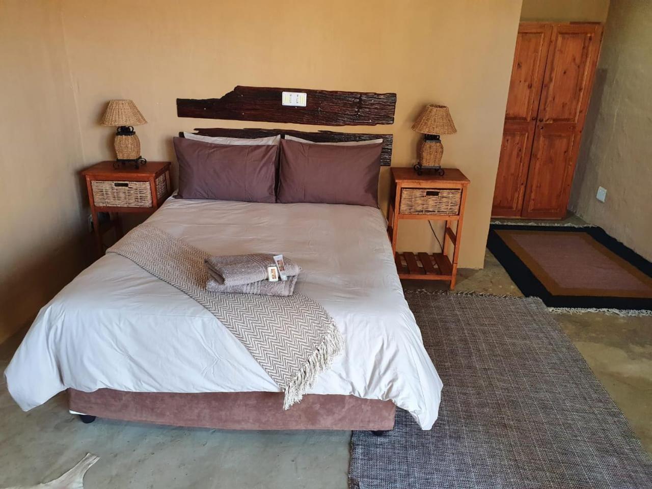 Nyani Lodge 3/18