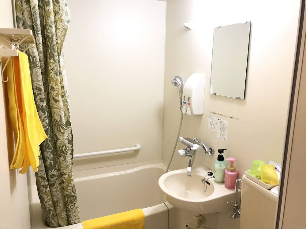 JAPANESE, PRIVATE BATHROOM