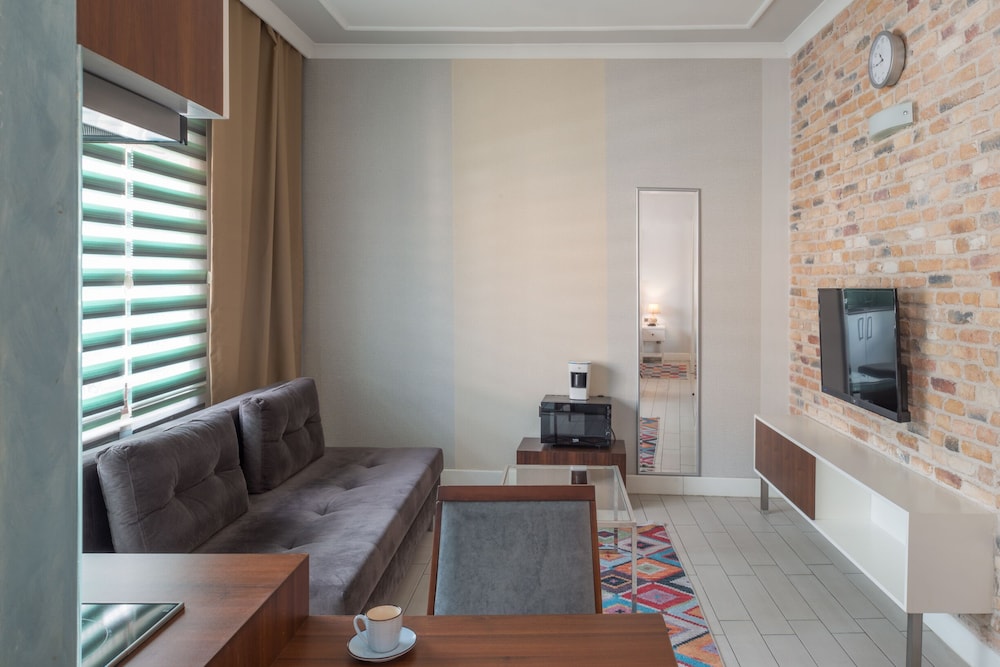 Delight Deluxe Apart Hotel 45/72