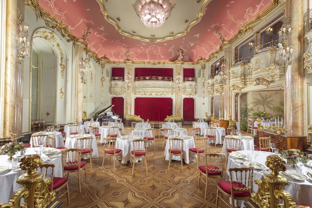 Grand Hotel Bohemia 40/50
