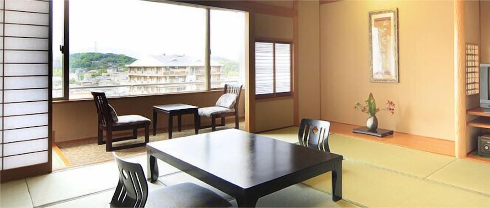 HOTEL KASUIEN 42/50