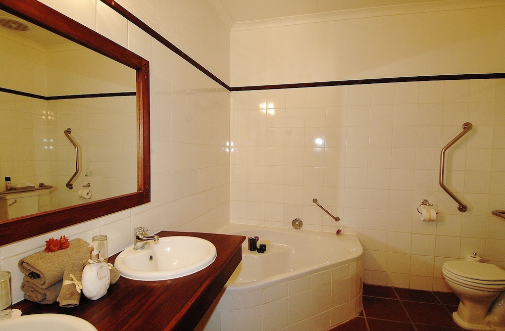 Tzaneen Country Lodge 76/77