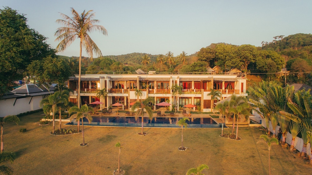 Thai Island Dream Estate 2/70