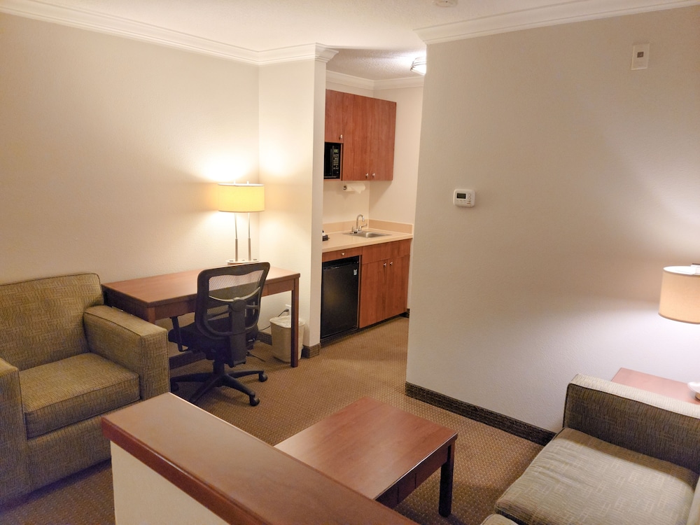 Holiday Inn Express Hotel And Suites Portland Nw Downtown 40/62