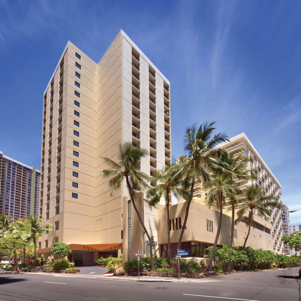 Hyatt Place Waikiki Beach 63/71