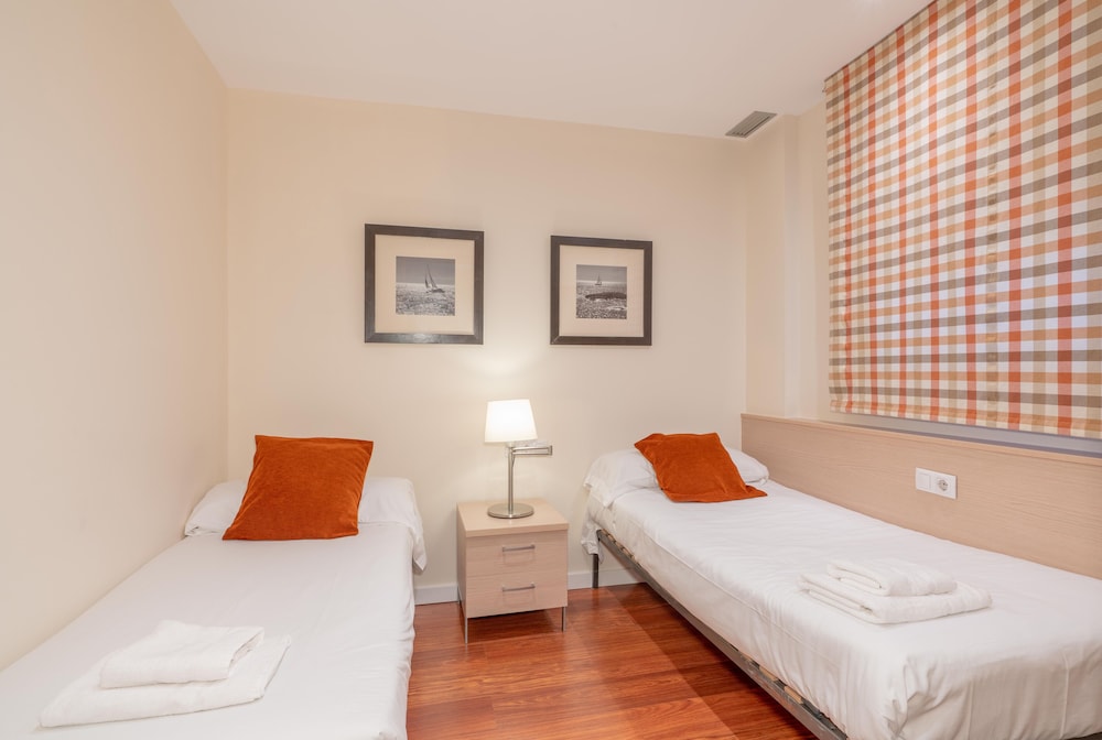 Serennia Cest Apartamentos Arc de Triomf 3/23