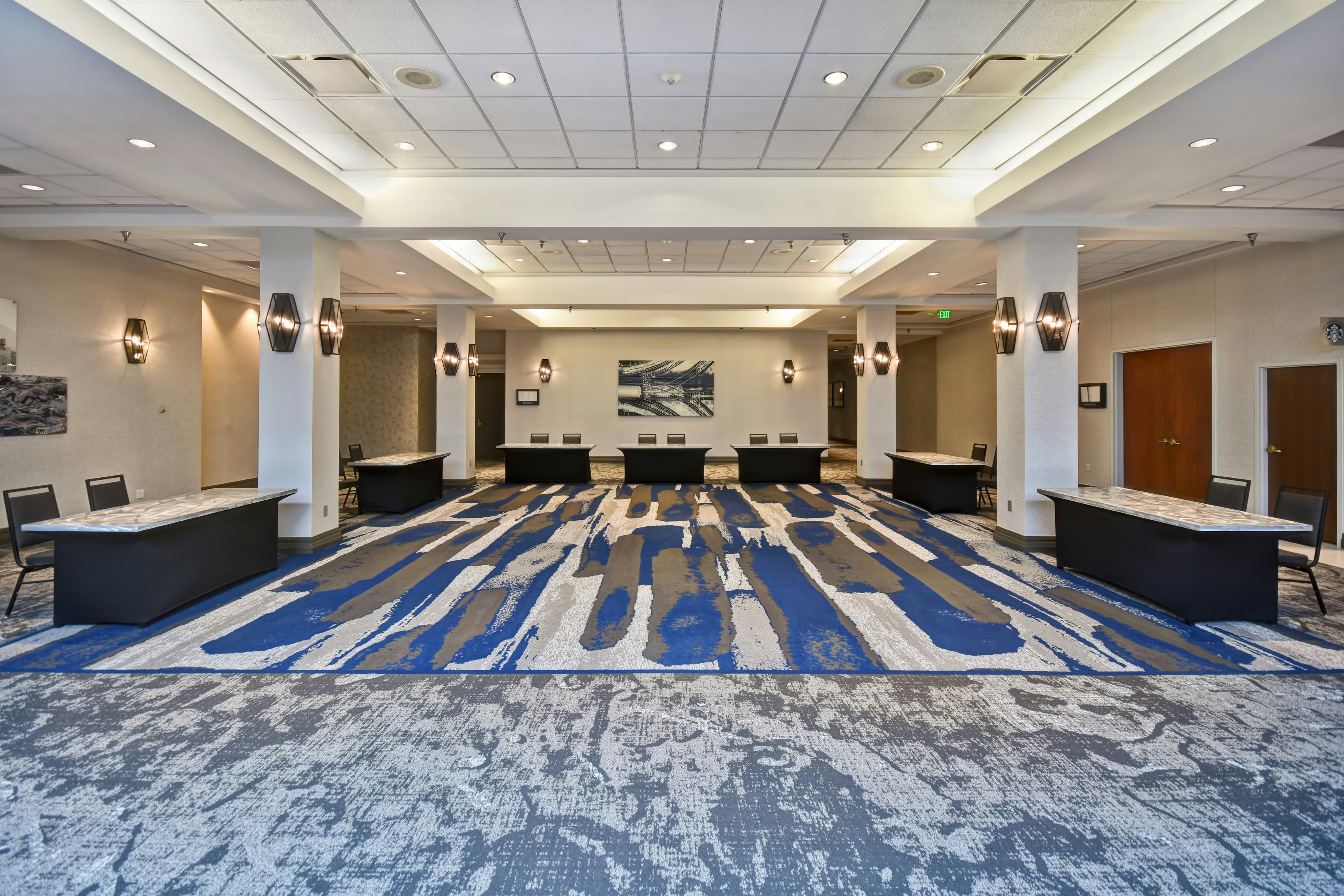 Embassy Suites by Hilton Omaha Downtown Old Market 56/58