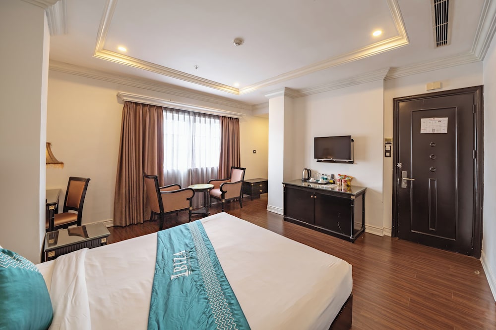 PREMIER, DOUBLE BED, RIVER VIEW