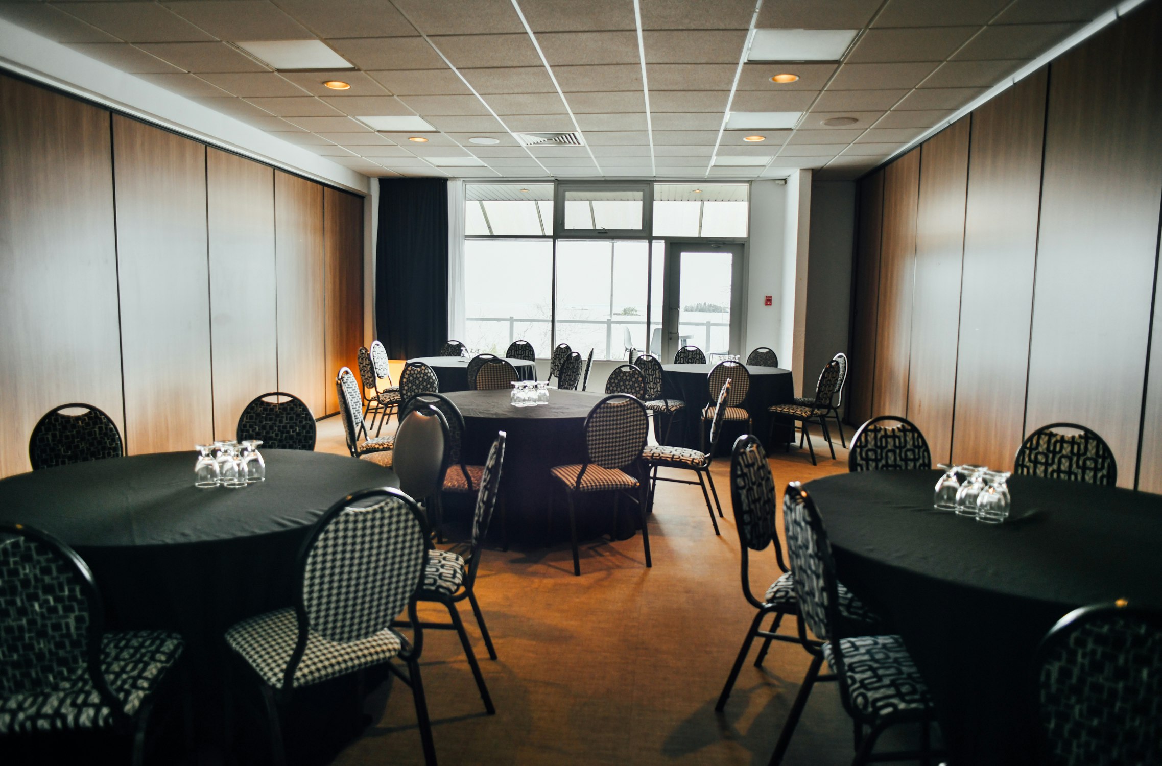 Auberge Des Iles 48/52