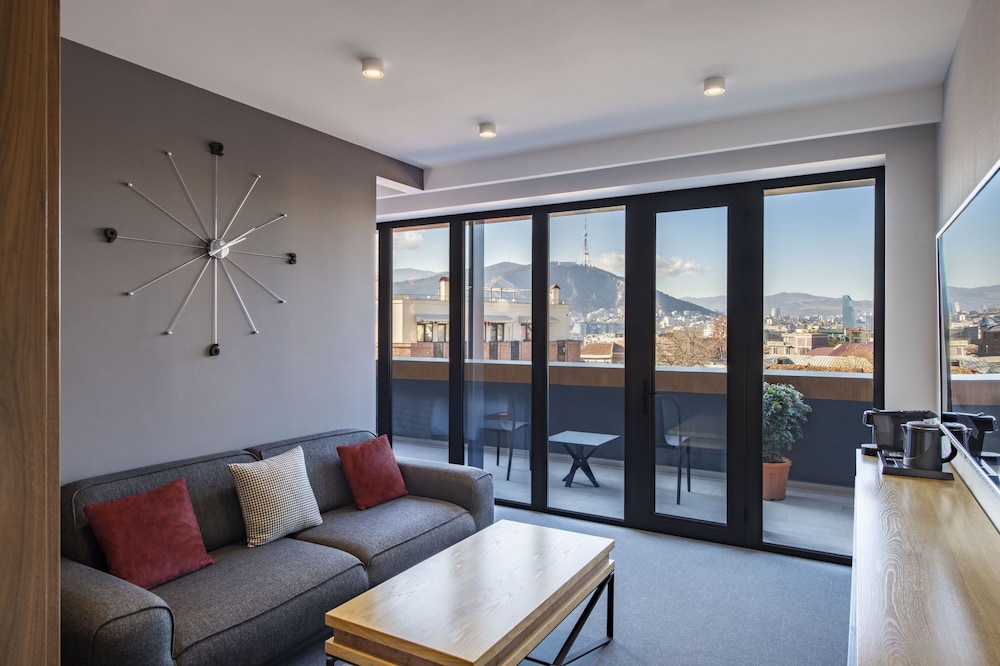 Clocks Hotel Tbilisi 18/37