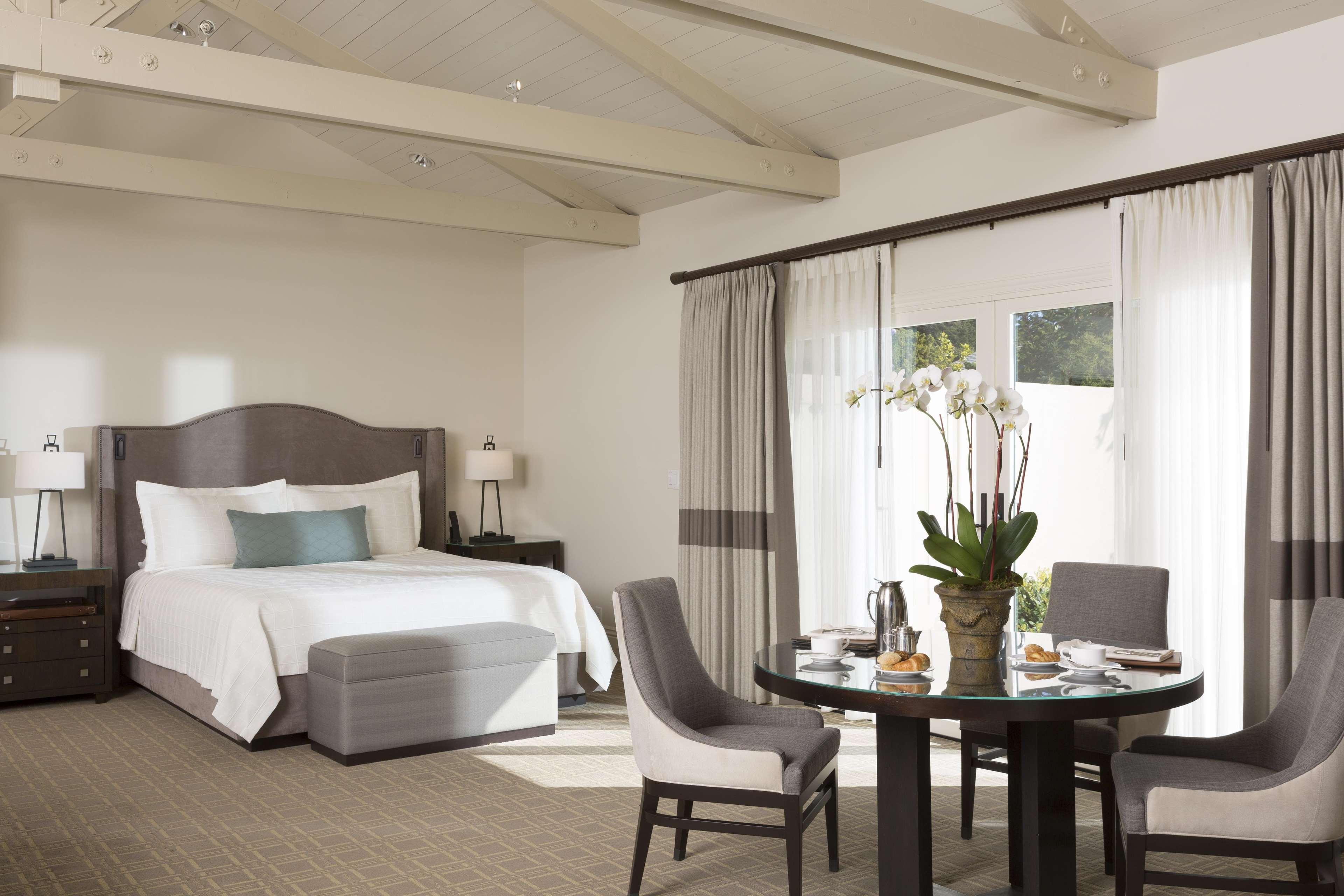Lodge at Pebble Beach 12/50