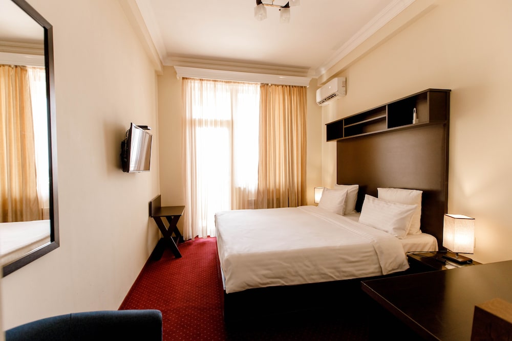 Hotel 14th Floor 14/41