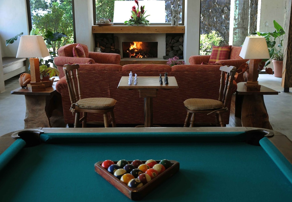 Poas Volcano Lodge 48/71