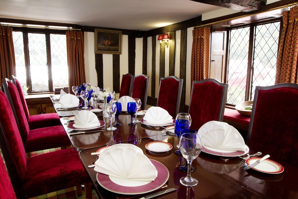 NAILCOTE HALL HOTEL AND GOLF CLUB 58/80