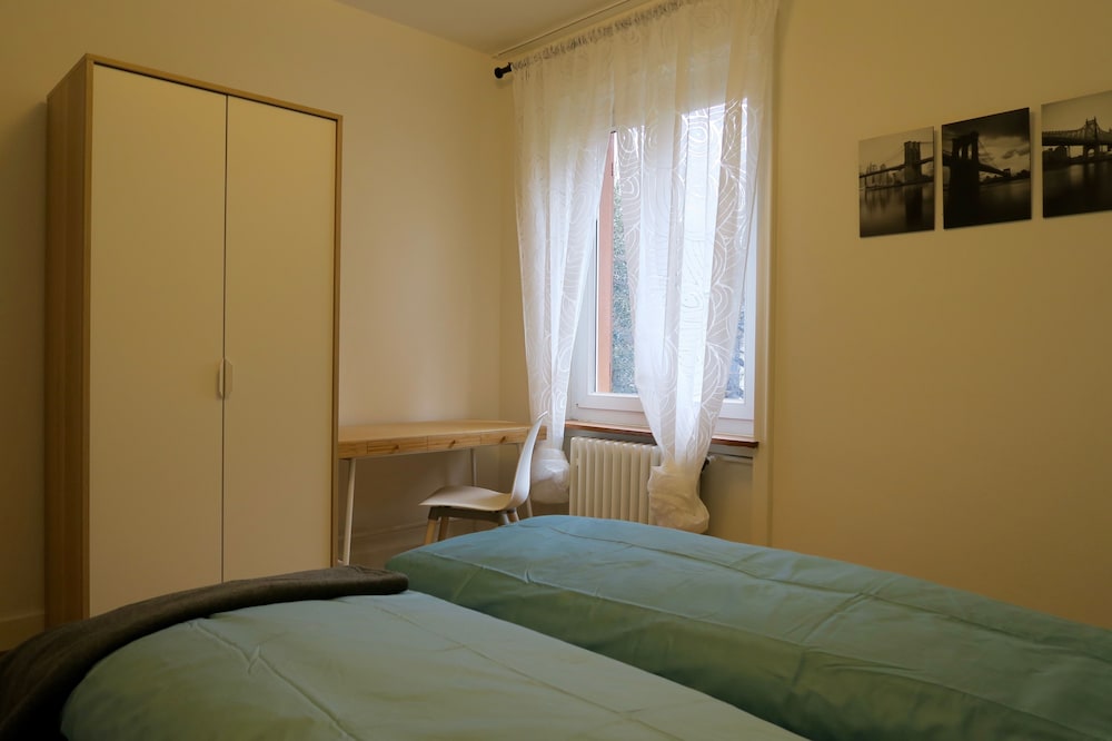 Newly Furnished Apartments In Zurich 8/50