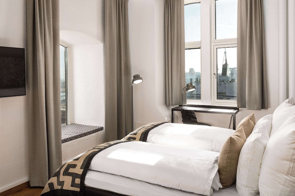 Home Hotel Magasinet 18/50