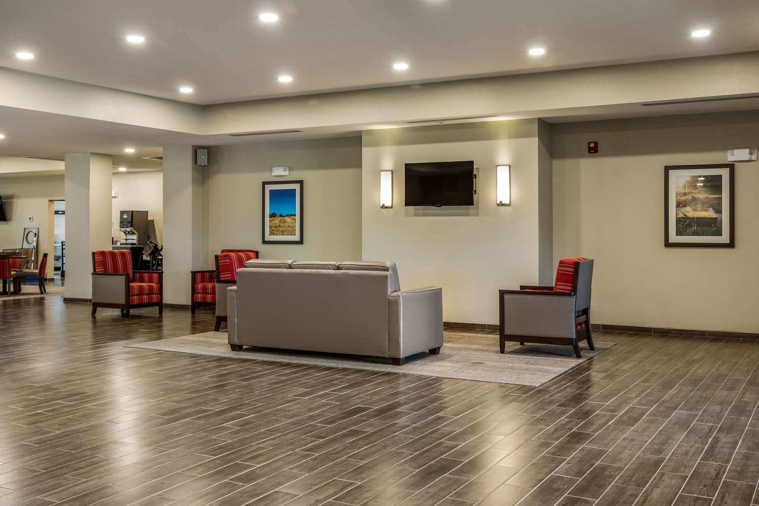 Comfort Suites Brunswick Town Center 11/19