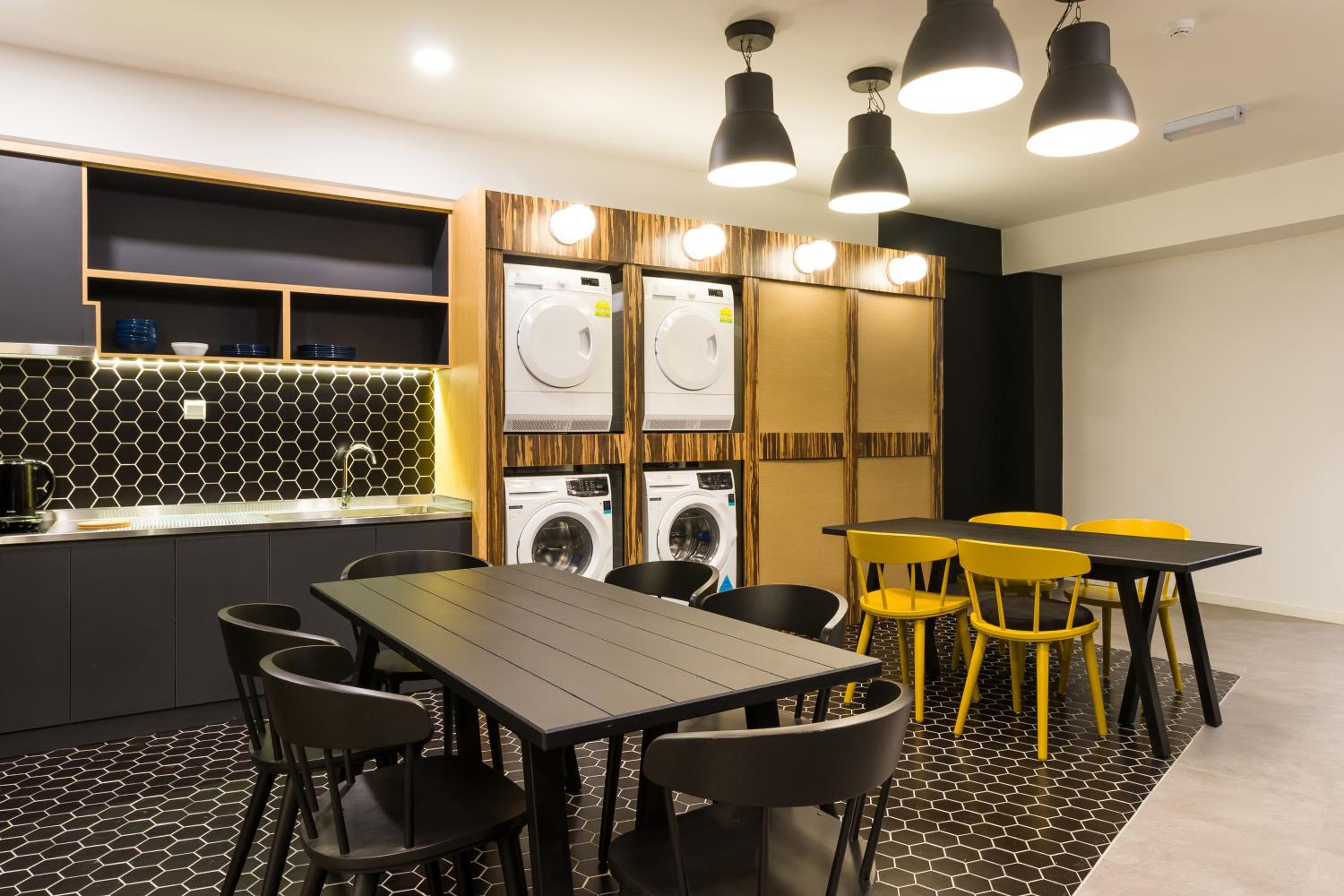 Upstairs Downstairs Coliving Kampung Pandan 15/17