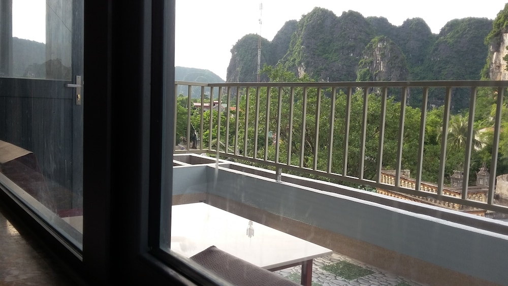 Limestone Boutique Hotel 34/76