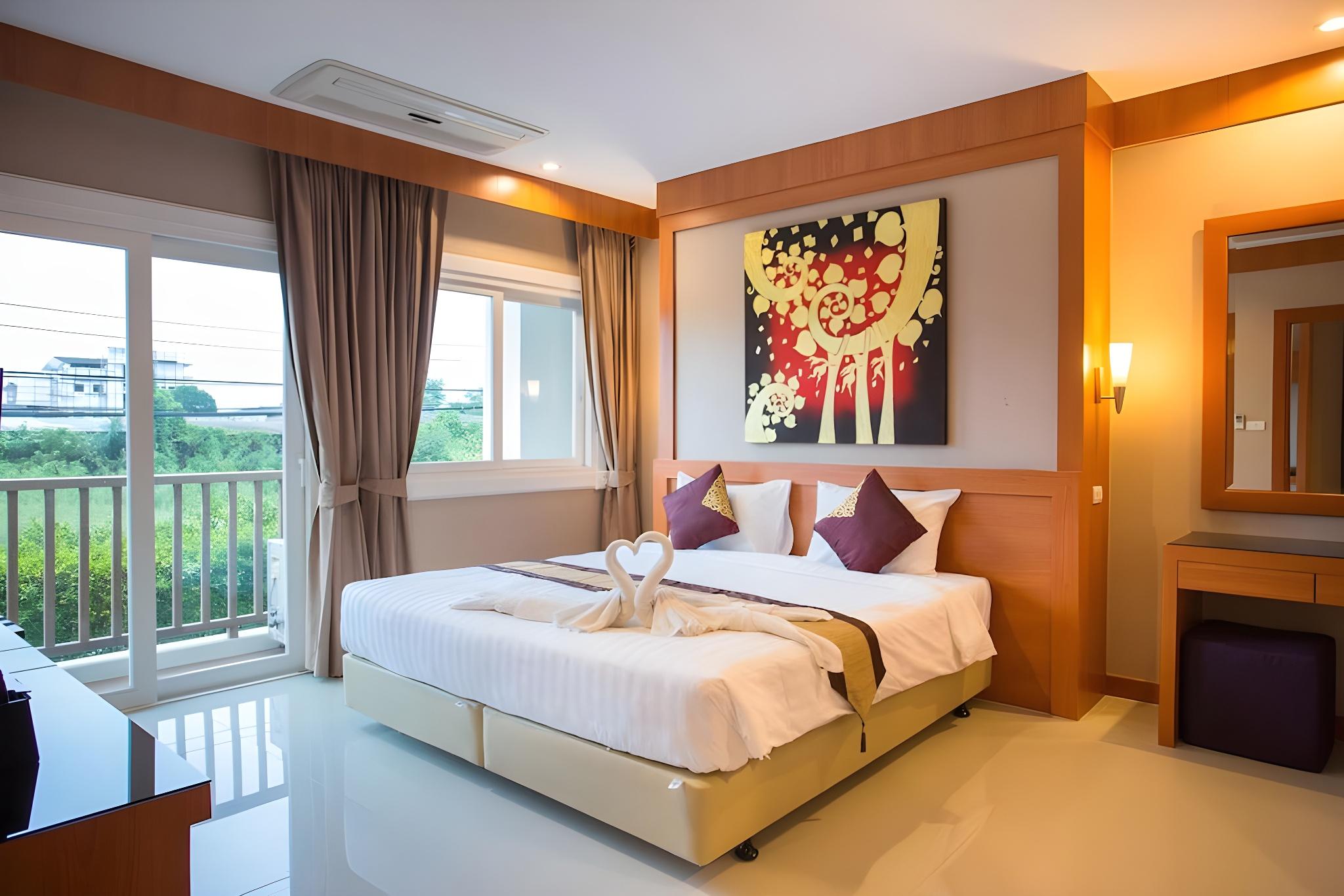 1 BEDROOM, EXCLUSIVE, SUITE, KITCHENETTE
