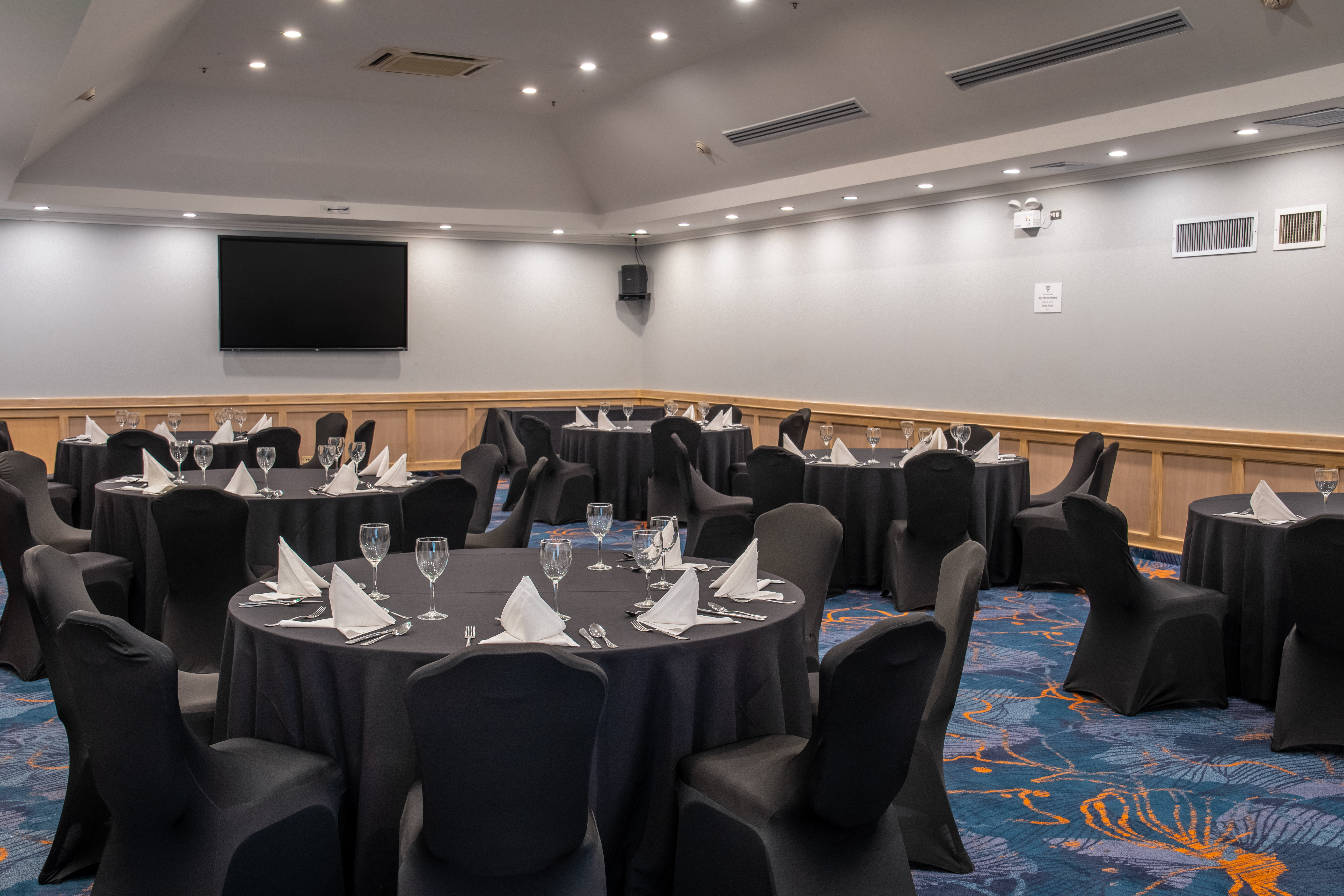 Crowne Plaza San Jose La Sabana by IHG 60/73